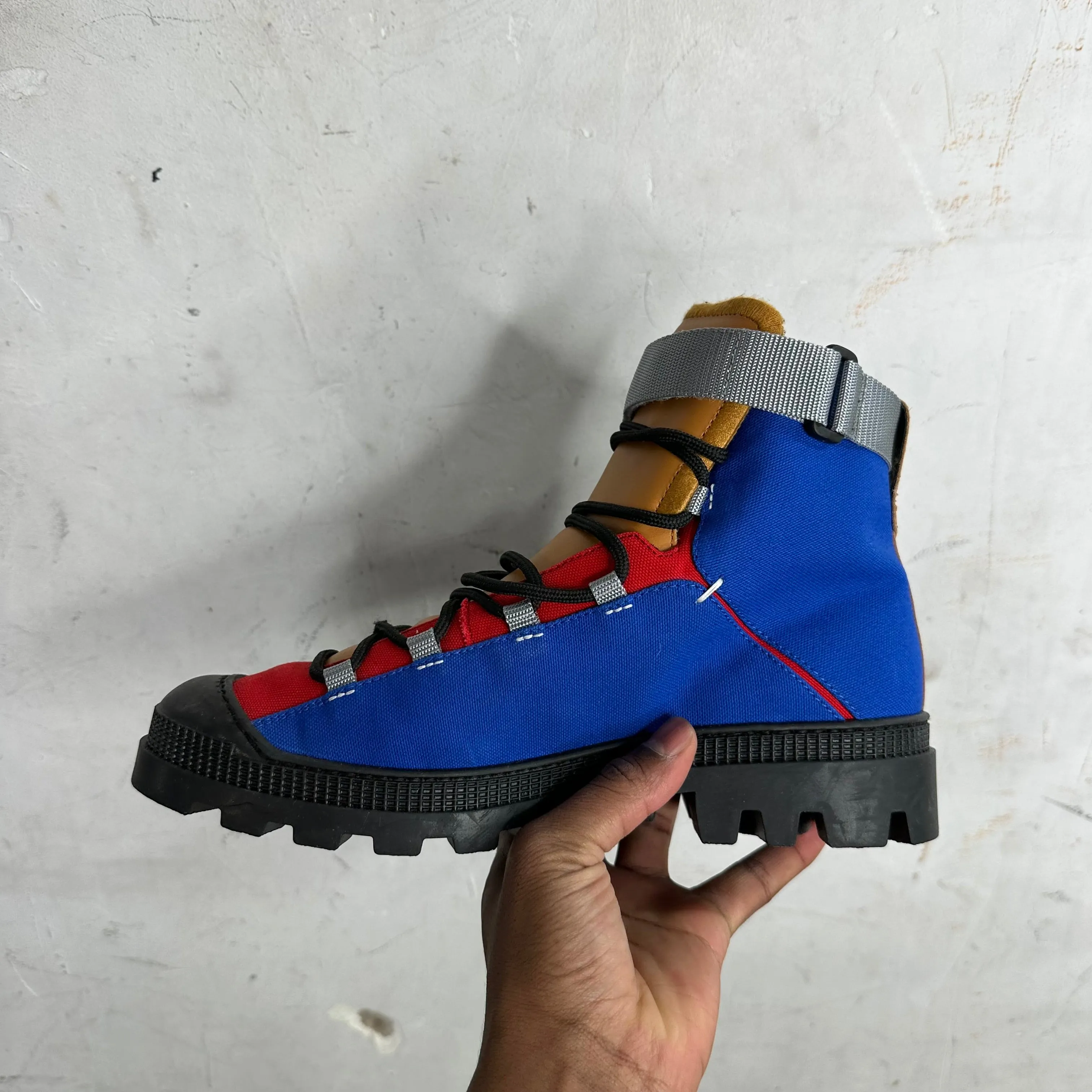 Loewe Nature Hiking Boots
